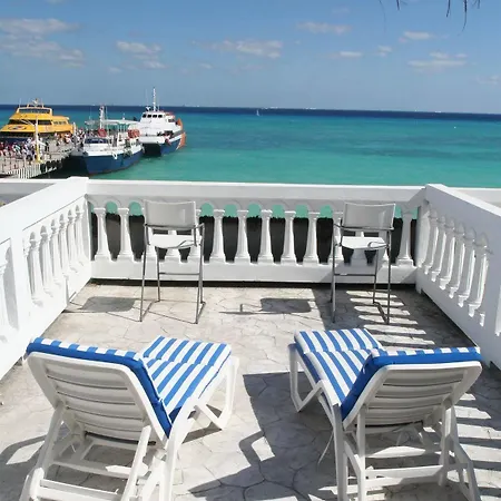 Plaza Marina Condos